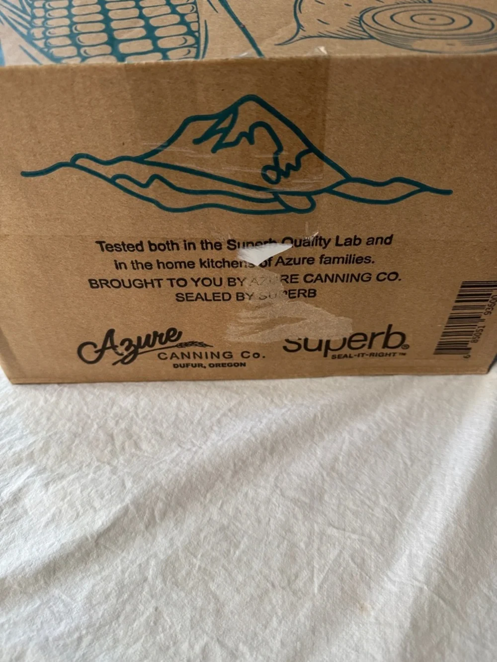 AZURE CANNING MT HOOD OREGON 12 QUART GLASS JARS INWARD ETCH REGULAR BOXED CASE